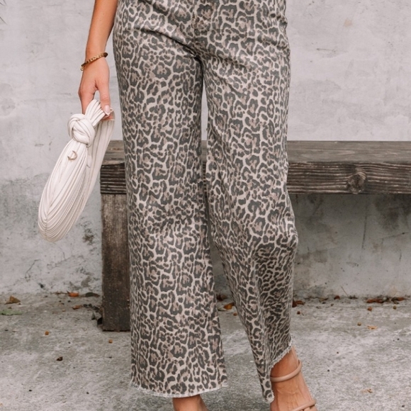 Neutral Leopard-Print Wide Leg Pants - Picture 12 of 13